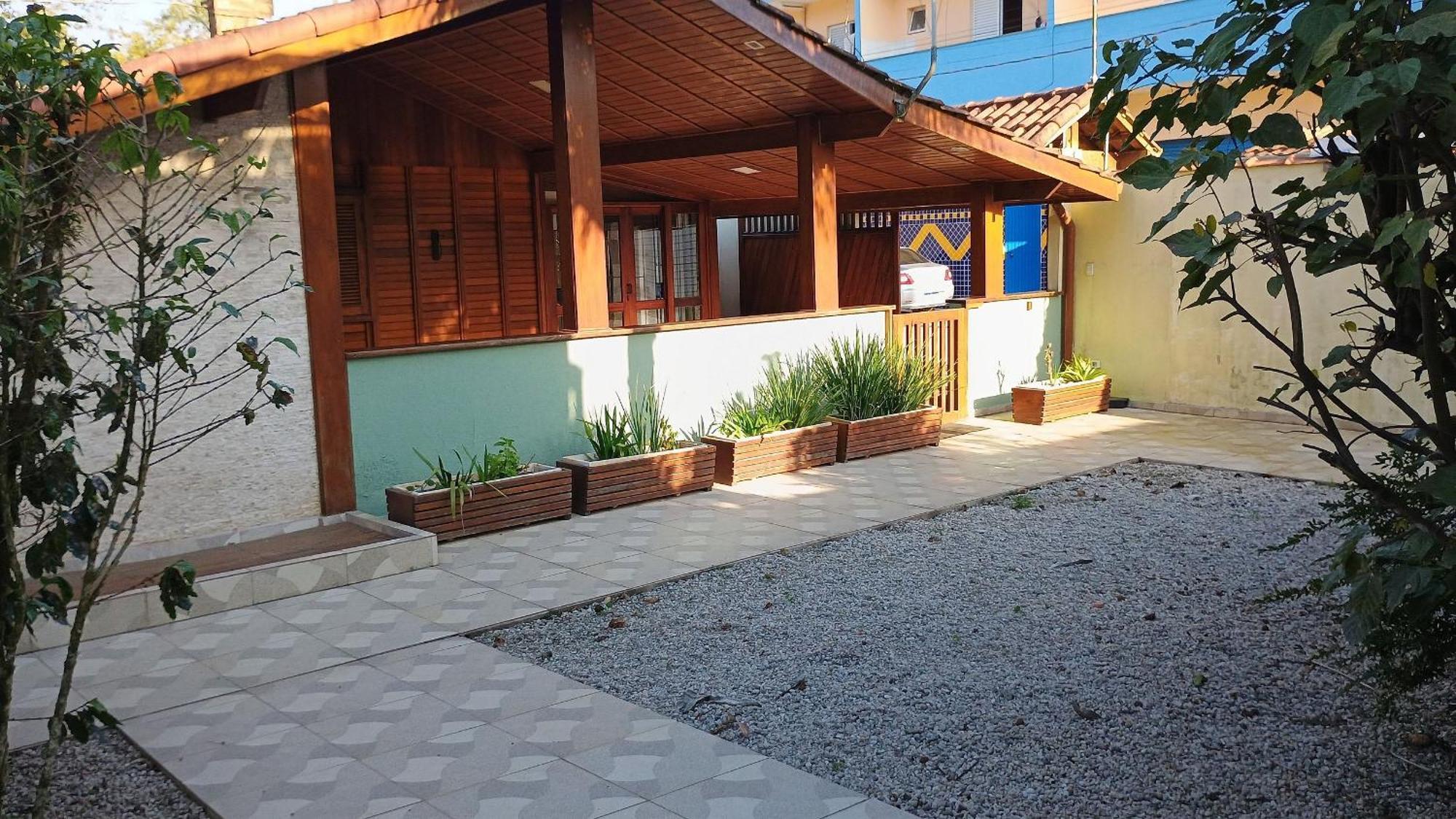 Moreira Casa Com Churrasqueira E Ar-condicionado Ubatuba